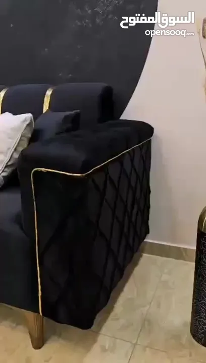 طقم كورنر 9 مقاعد لون أسود استعمال شهرين