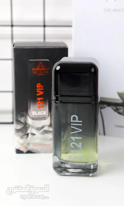 ثلاث علب عطور عالمية بسعر عطر واحد