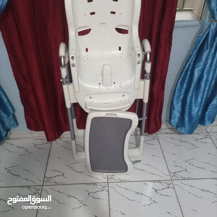 كرسي اطفال للطعام