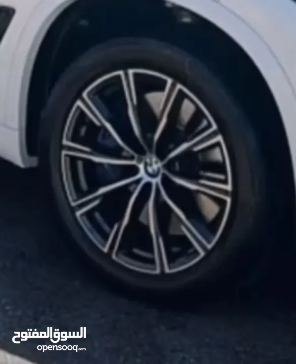 جنط bmw x5 الأصلي للبيع مع كوشوك اصلي