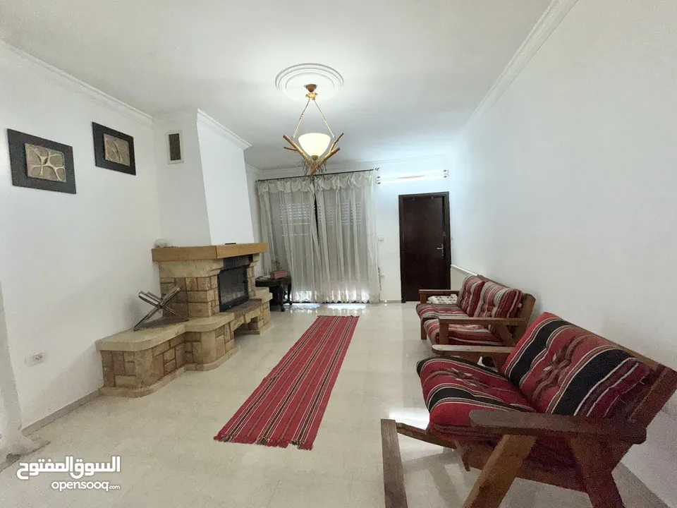 رووف للبيع في المصايف قرب وزارة المالية