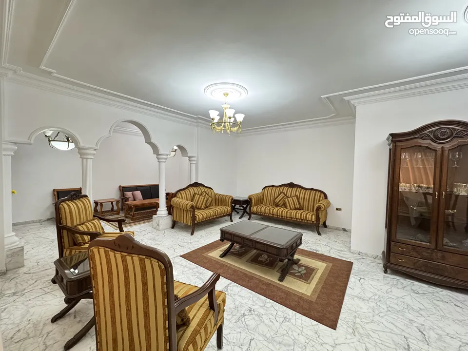 شقة 3 نوم مفروشة للايجار ( Property 40430 ) سنوي فقط