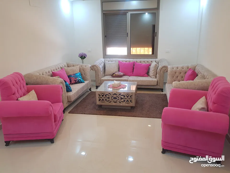 طقم غرفه جلوس 9 مقاعد عباره عن 3+2+2+1+1