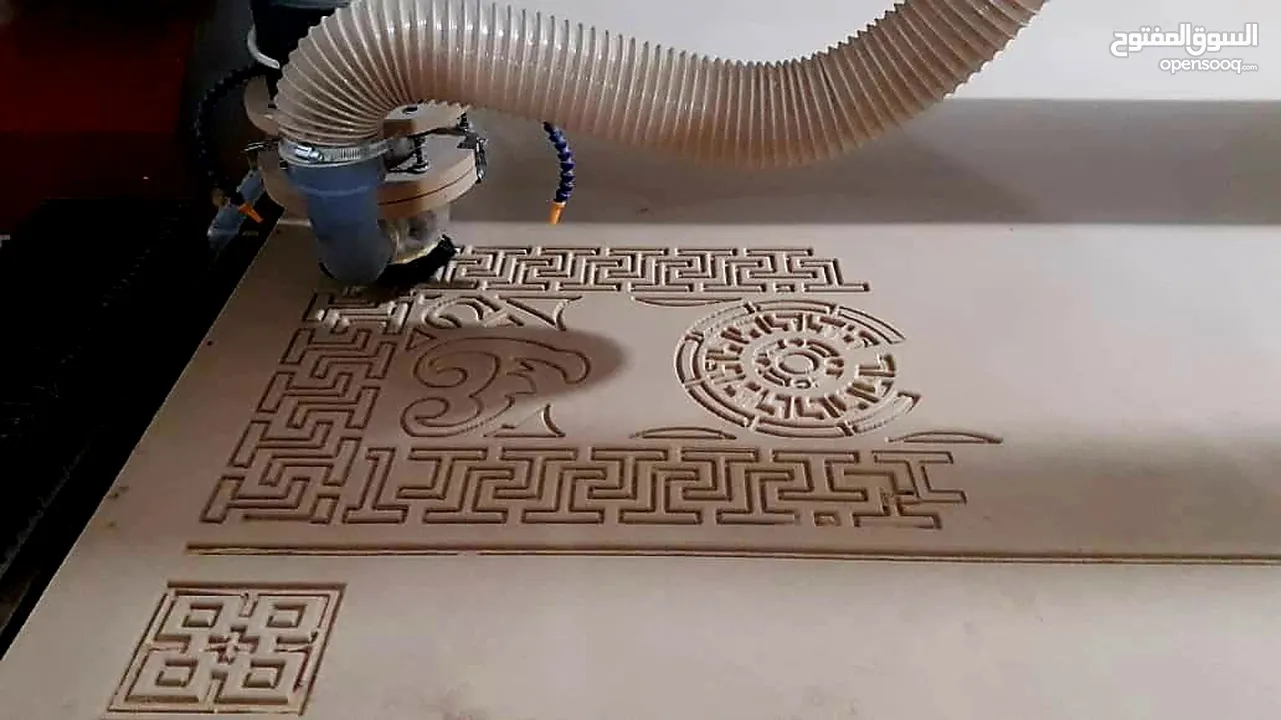 ماكينة CNC مواصفات إيطالية