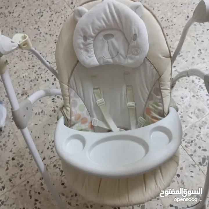 مرجيحة بيبي جونيورز  وجهاز تعقيم و تسخين الرضاعات