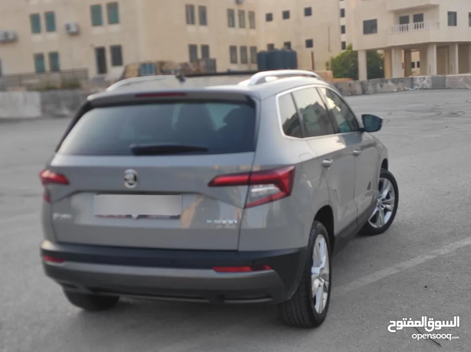 سكودا كاروك فل كامل اضافات