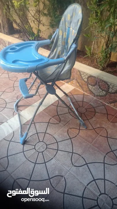 لوازم اطفال بحاله جيده