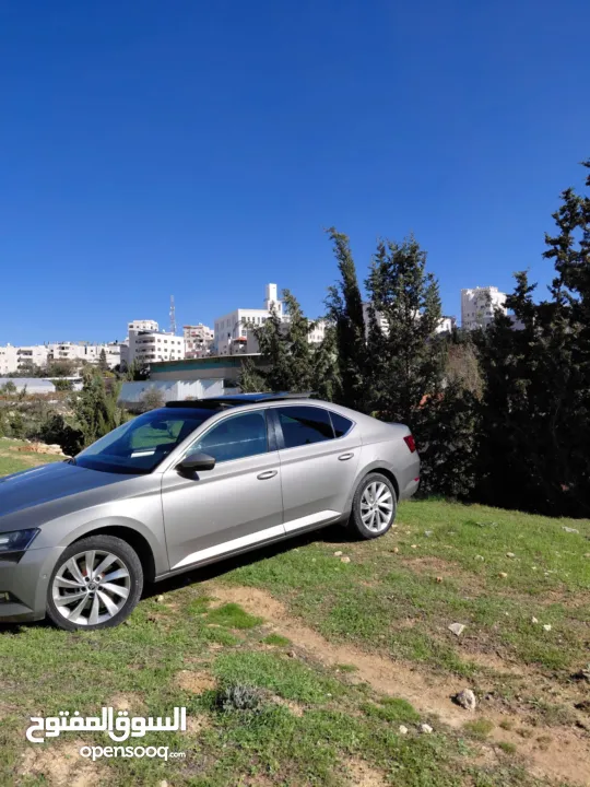 سكودا سوبيرب  2019 4/4 280 حصان بانوراما فل اضافات المحرك لجديد اقتصادي 4وضعيات قياده