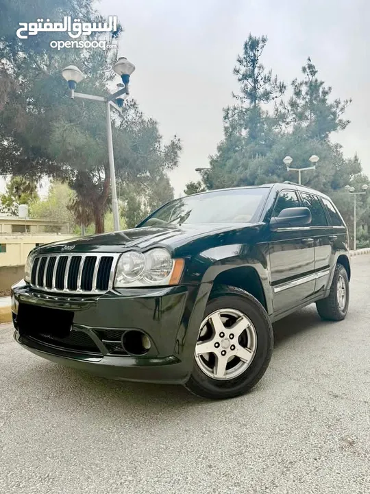 jeep grand cherokee limited 2005 ‎جيب جراند شيروكي موديل 2005  ليمتد اعلى صنف  ‎بحالة ممتازة ‎الاضاف
