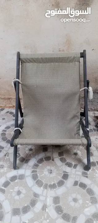 كرسي حديقة بسعر مغري 10 دينار