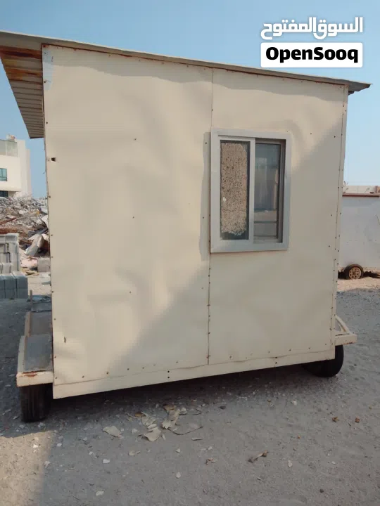 لبيع كبينه كبيره