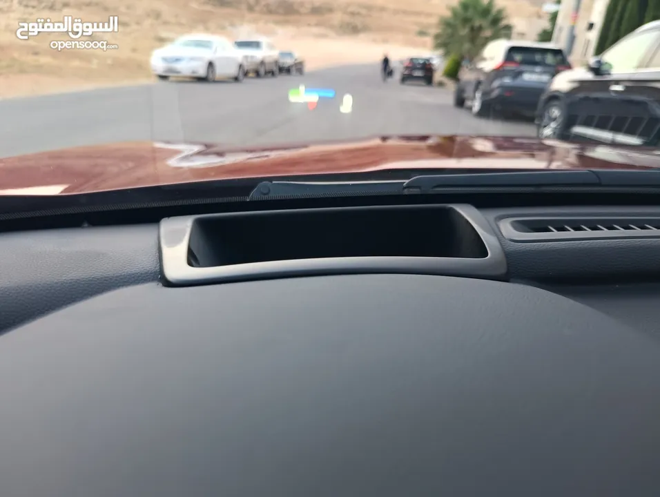 هوندا اكورد 2019 تورنج مميزة بحاله ممتازه