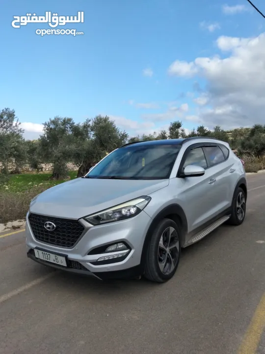 جيب هواندي توسان موديل 2016-ماتور 2000ديزل فل فل اضافات مع فتحة سقف بنوراما الجيب فحص شركة ونخب