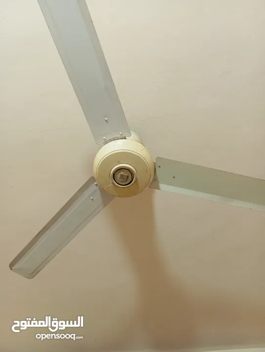 مراوحة عدد2 مستعمل مروح رامكو مع ثلاث شفرات اضافيه  بالاضافه للمفاتيح