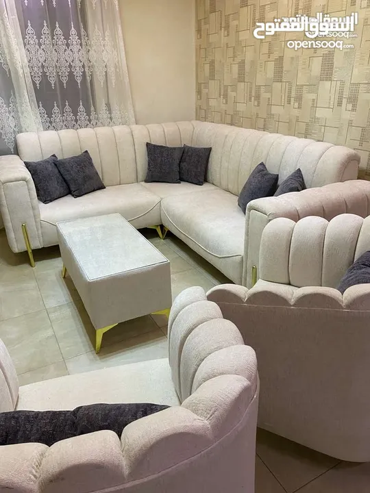 اطقم ضيوف خشب زان وسويد 2cm   بل كامل واسفنج دانلوب مكفول 5 سنوات عل فاتوره لاتتردد بل اتصال ماسة.