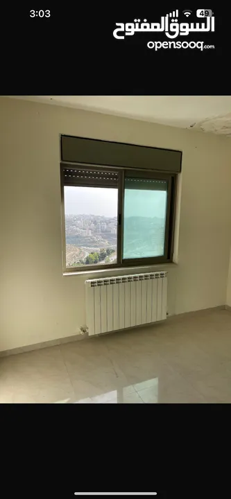 ثلاث غرف نوم غير مفروش