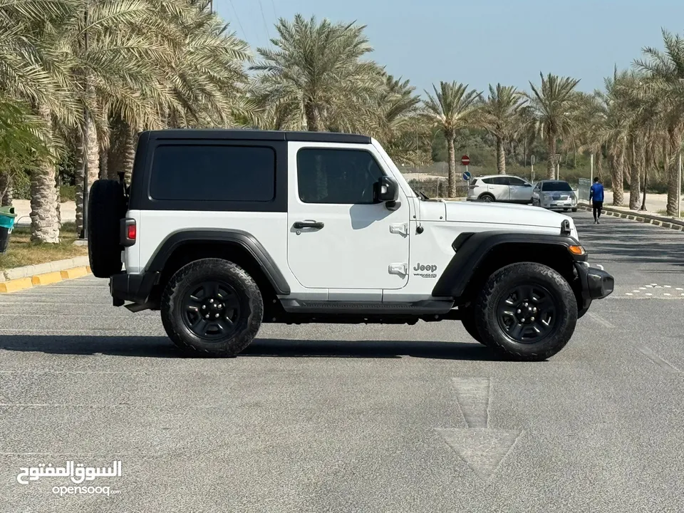 Jeep Wrangler Sport 2021 (White&Black)