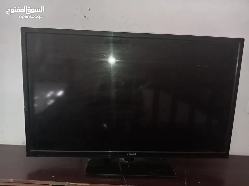 شاشه جي قارد بحالة الوكاله يوجد فيه خطوط لما تشتغل بنص بتصلح عادي والشاشه جامده