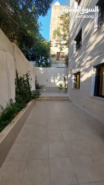 شقة جديدة لم تسكن للإيجار