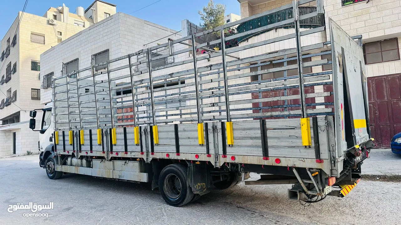 داف شصي طويل  2013  55-220 لون ابيض عاجي متوفر للبيع بسعر ممتاز  Daf Lf 55-220 شاحنه بوزن فارغ 8600