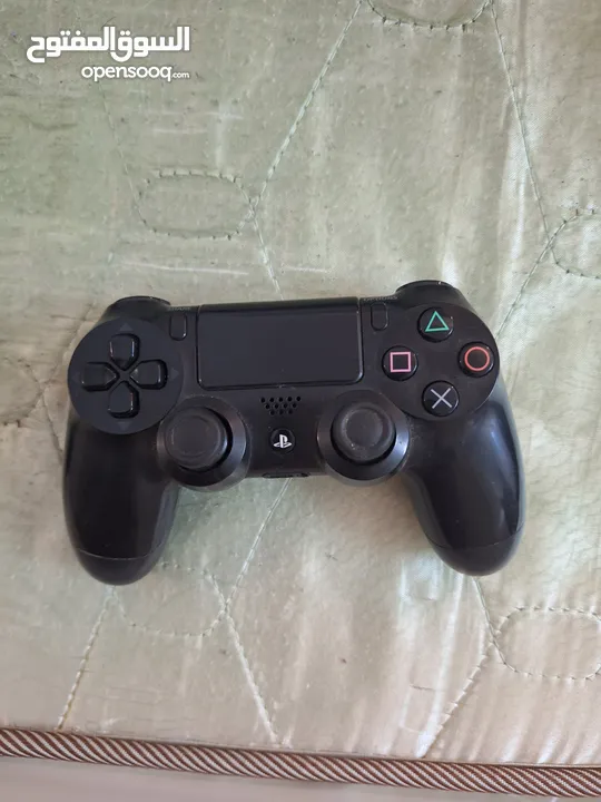 ps4 slim for sale used but excellent condition mimum 10yrs life hehe