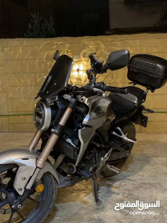 CB300R حال الوكالة