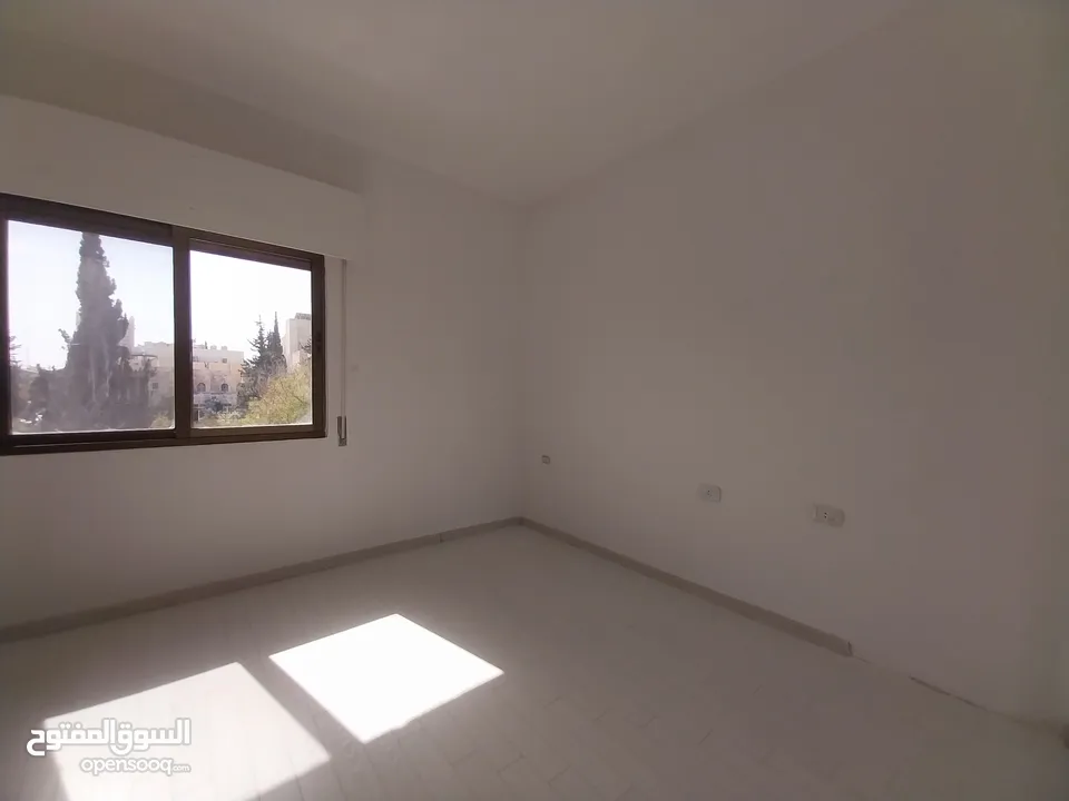 شقة للايجار في الويبده  ( Property 35016 )-175006912