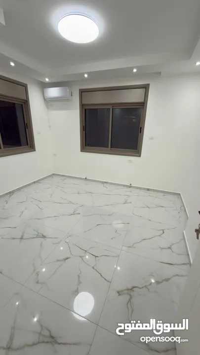 شقة سوبر ديلوكس للإيجار غير مفروش