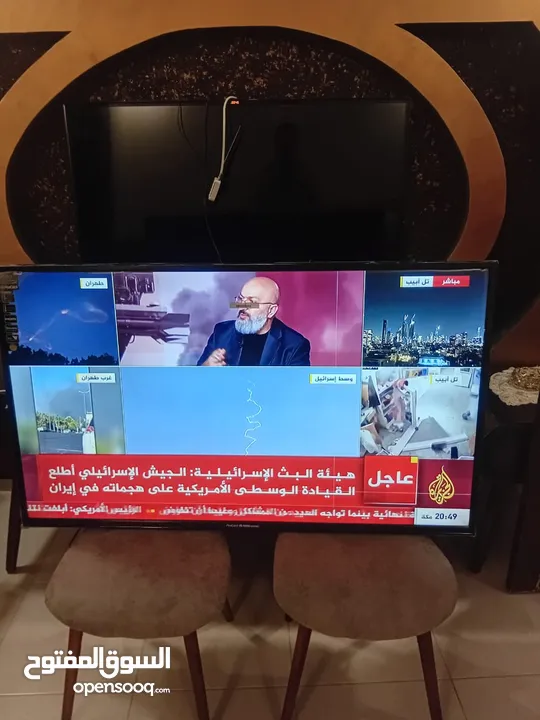 للبيع شاشه رومو فل سمارت حجم 55 استخدام شهر لسه لزقات الشركه عليها مع كرتونتها واغراضها فيها حز بسيط