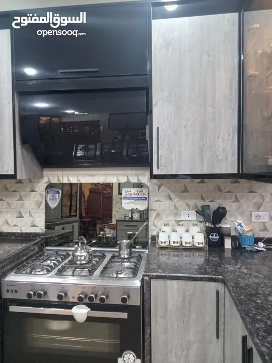 بيت ارضي للبيع في جرش  الجبل الأخضر مقابل مدرسة الملك عبدالله الثاني للتميز اسكان البركة 26