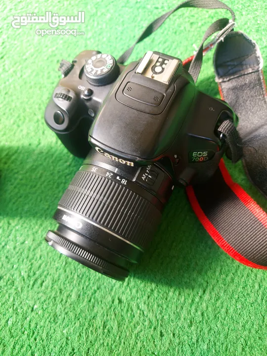 كاميرا للبيع بسعر مغريcanon 700d