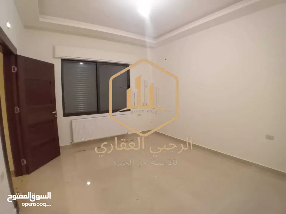 شقة / للايجار / فارغة / فاخرة / خلدا