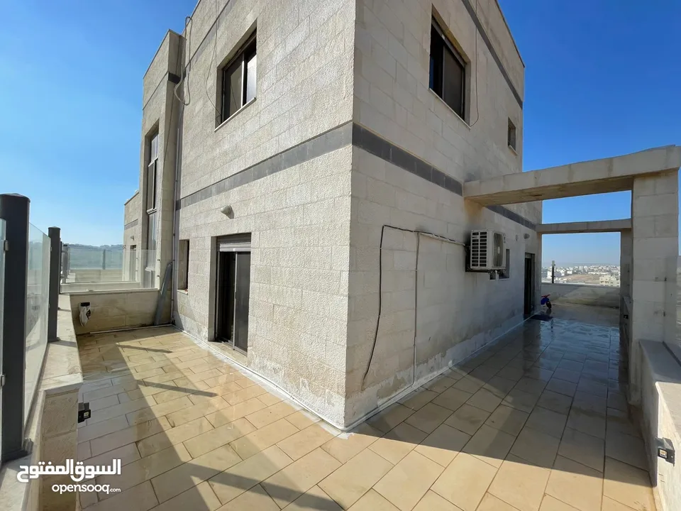 شقه روف مع ملحق