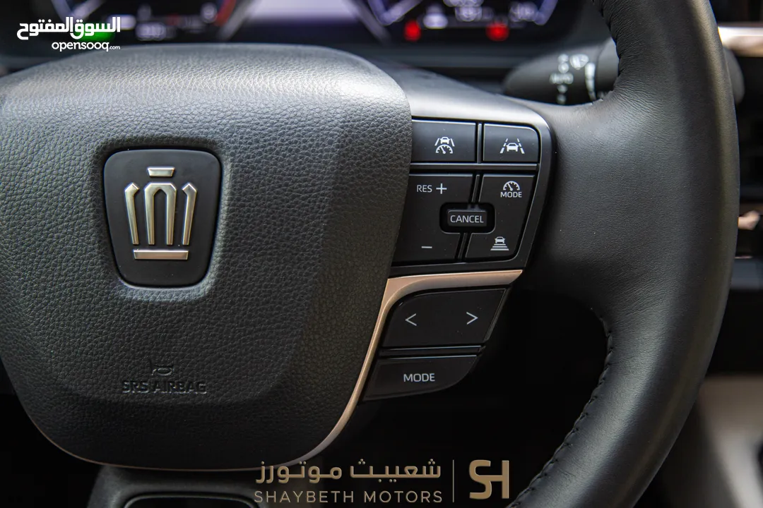 Toyota Crown hybrid 2023 premium