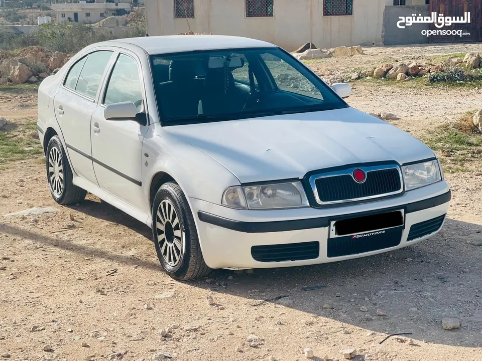 سكودا اكتافيا 2004