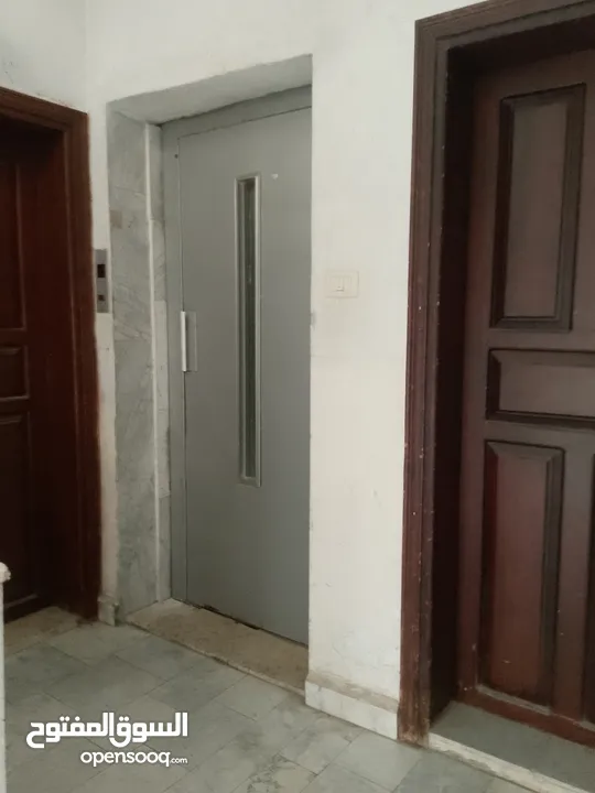 شقه في شميساني للبيع بسعر مناسب