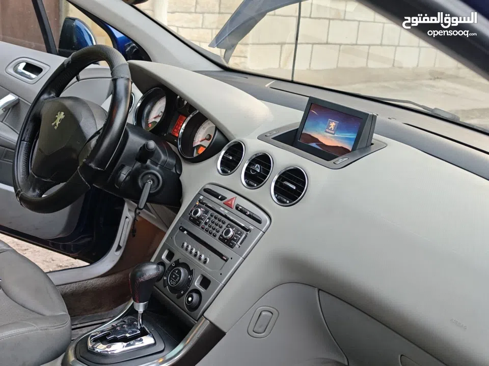 بيجو 308 sport فـل اضافات