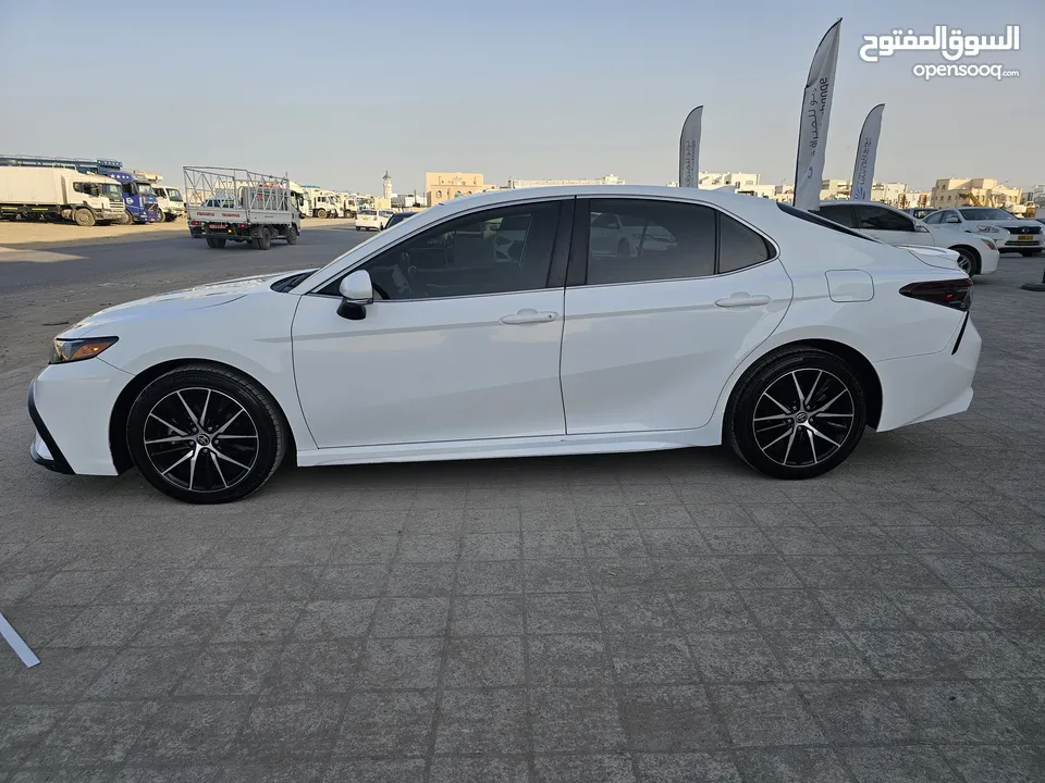 TOYOTA CAMRY SE, 2022 MODEL, 2025 IMPORT, WHITE COLOR, 84,900 MILES ONLY