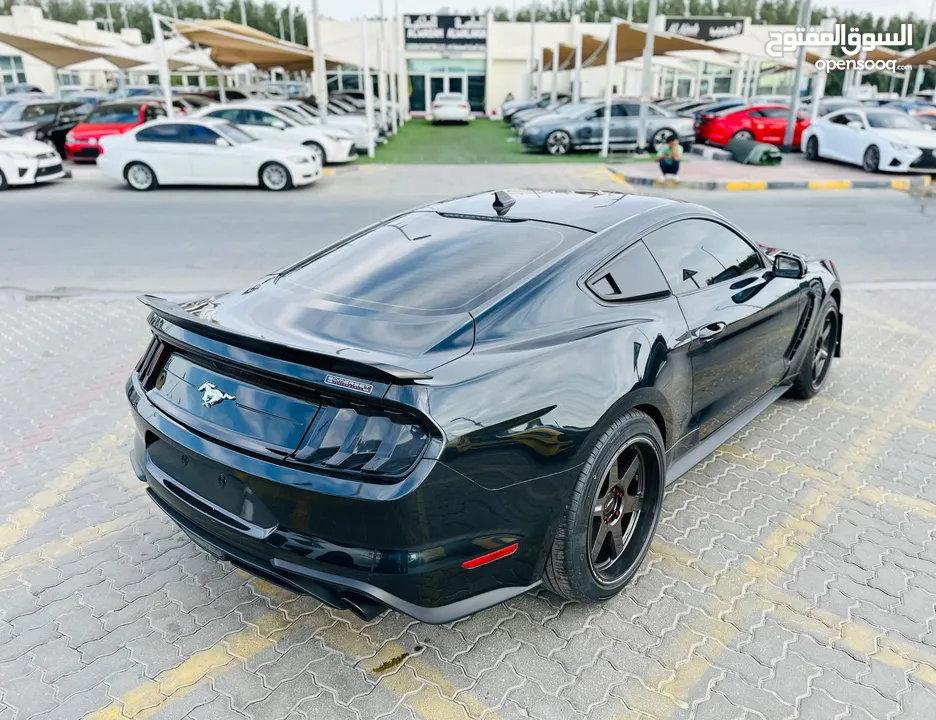 FORD MUSTANG ECOBOOST PREMIUM 2020