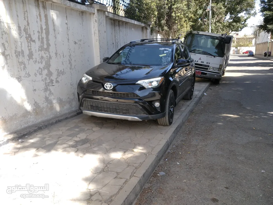 Toyota RAV4 2018 راف فور SE دبل