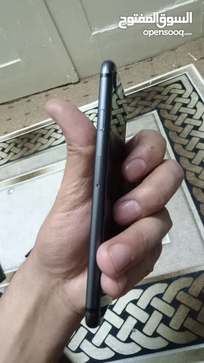 ايفون 8 قطع قطع