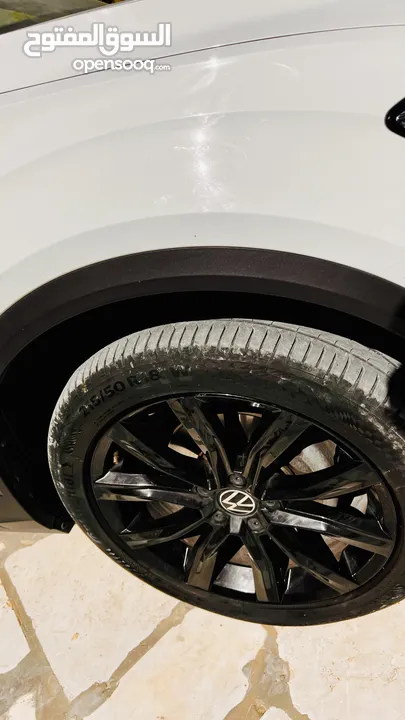 فولكس فاجن تي روك T-Roc 2021 Black Edition كامل الاضافات ما عدا فتحه