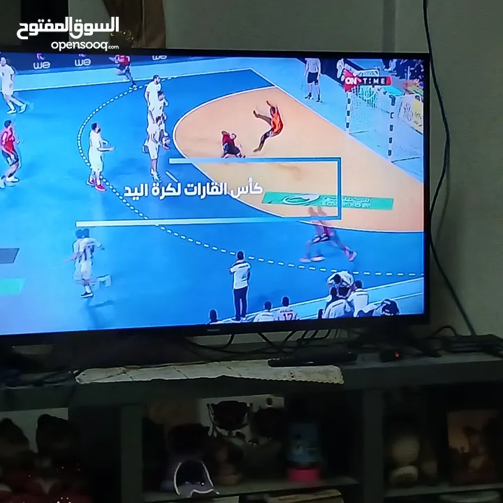 شاشه ال اس دى بحاله جيده 43 بوصه  LED 43 inches in a good condition