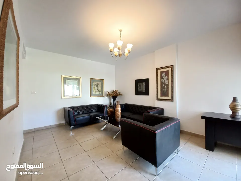 شقة مفروشة للإيجار 200م2 ( Property 19446 )-174847803