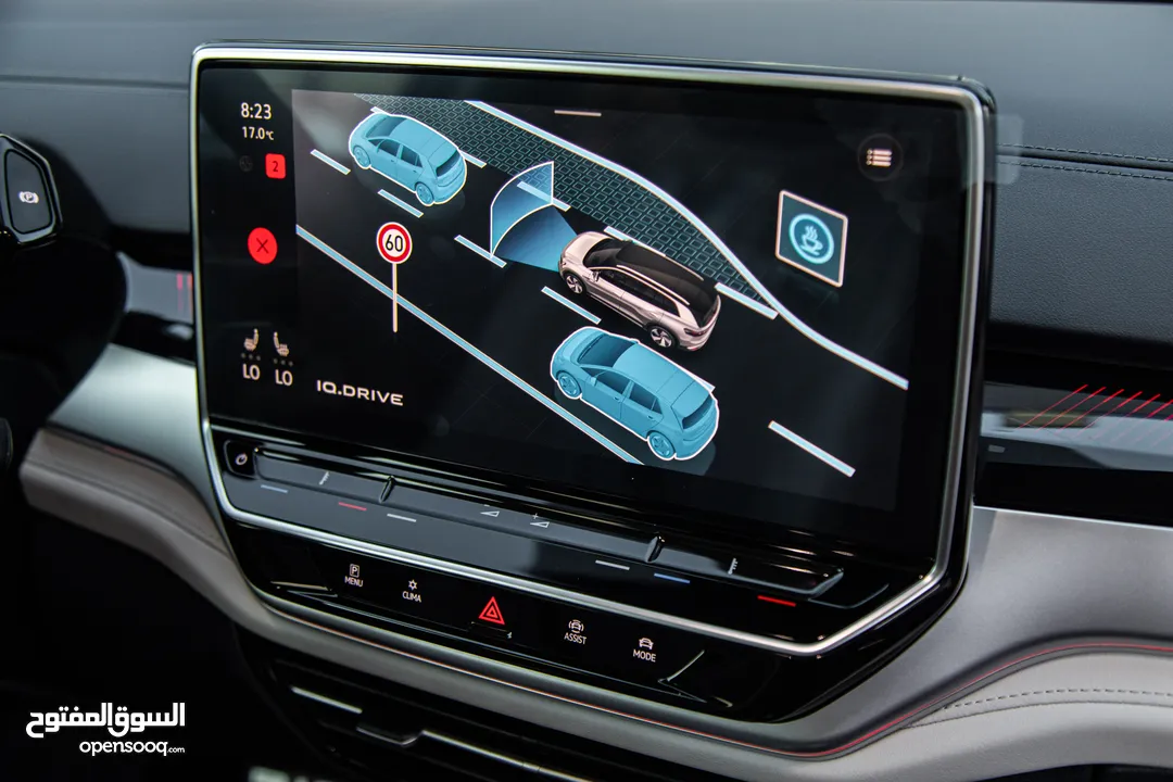 امتلكها الآن بدفعة أولى 3050 دينار من سبيد أوتو  Volkswagen ID6 Crozz Pro 2024