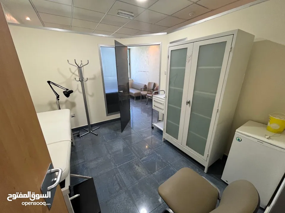 مكتب في بلازا  الخالدي الطبي  ممييييز جدا جدا
