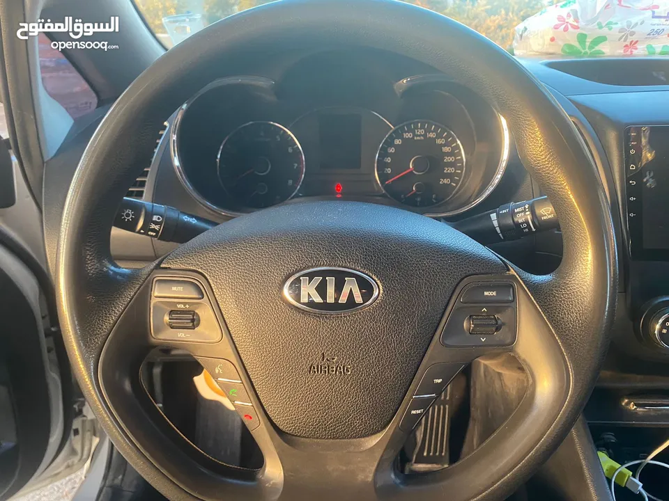 Kia k3 2018 للبيع