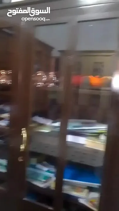 خزانة للبيع