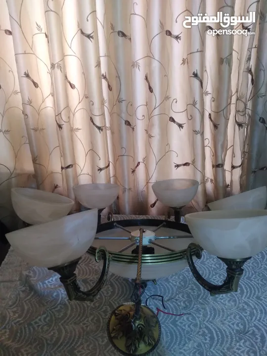 ثريا نحاس انتيك حجم كبير