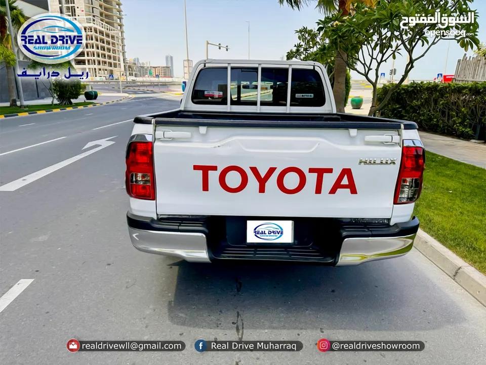 TOYOTA HILUX 2019